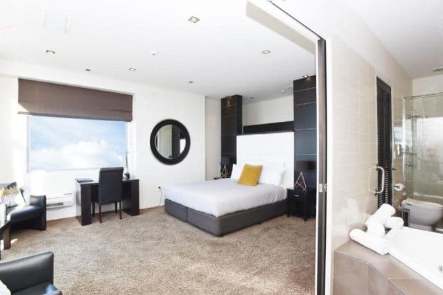 Kelvin Hotel