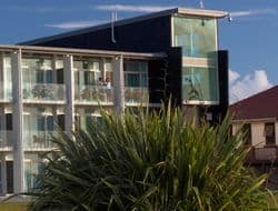 Beachfront  001.jpg