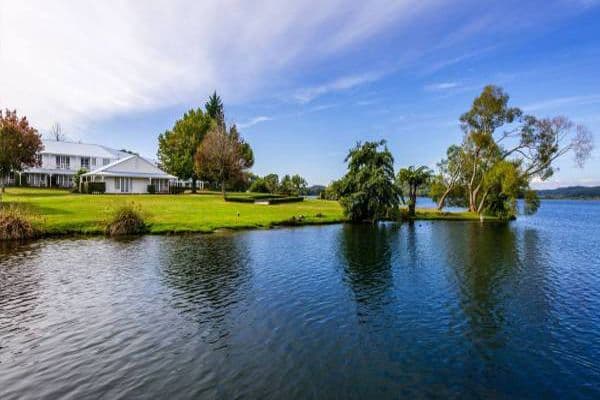 VR Rotorua Lake Resort