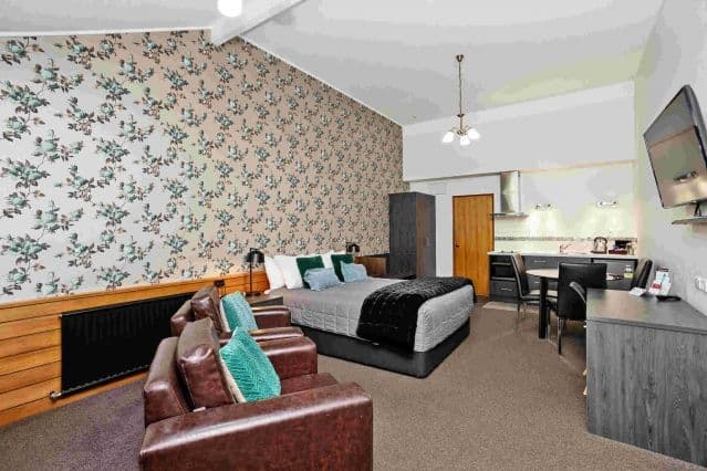 Balmoral Lodge Motel
