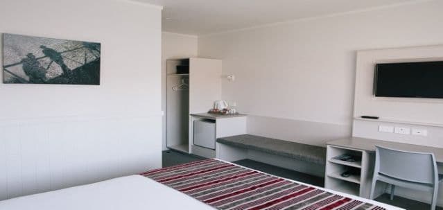 Wanaka Hotel
