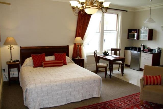 Merivale Manor
