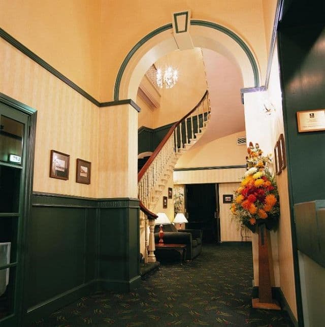 Brydone Hotel