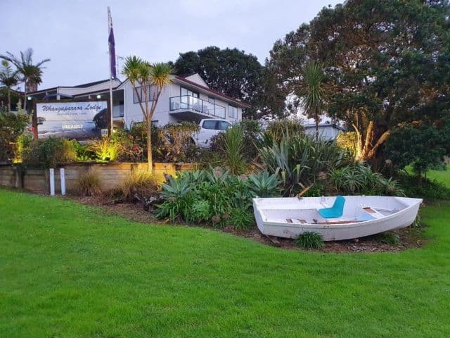 Whangaparaoa Lodge