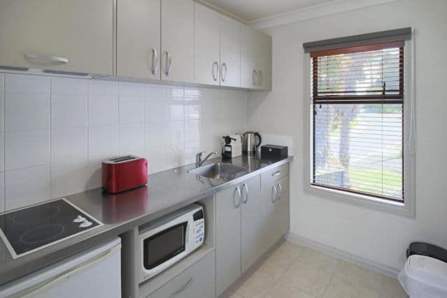 Whangaparaoa Lodge