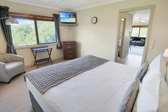 Whangaparaoa Lodge