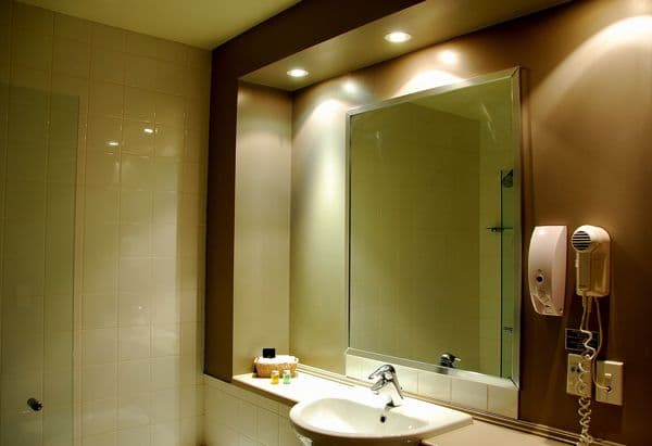 Bathroom.JPG
