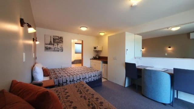 Airways Motel