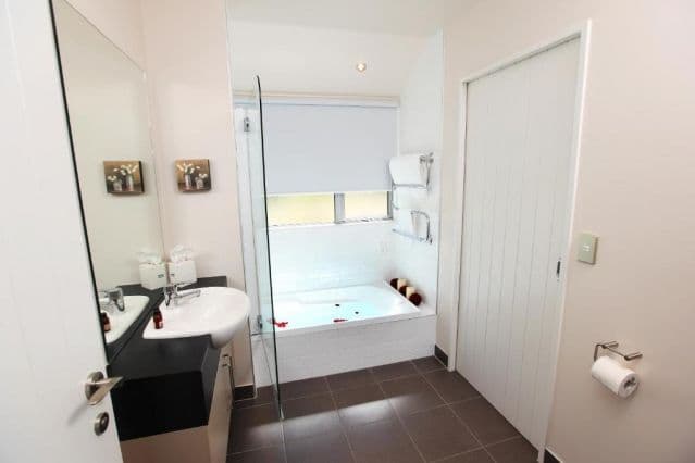 Arrowfield Apartments