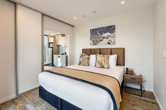 LQ Queenstown by Wyndham