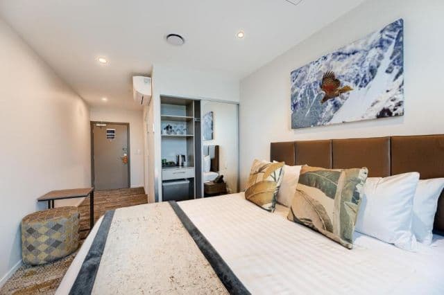 LQ Queenstown by Wyndham