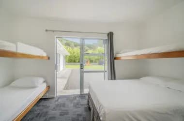 Coromandel Shelly Beach TOP 10 Holiday